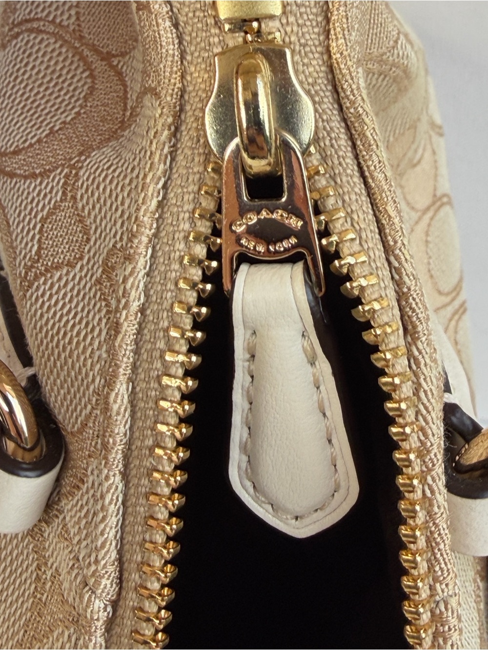 Coach Signature Canvas Mini Kelsey Satchel Beige White Leather Crossbody bag - Picture 12 of 13